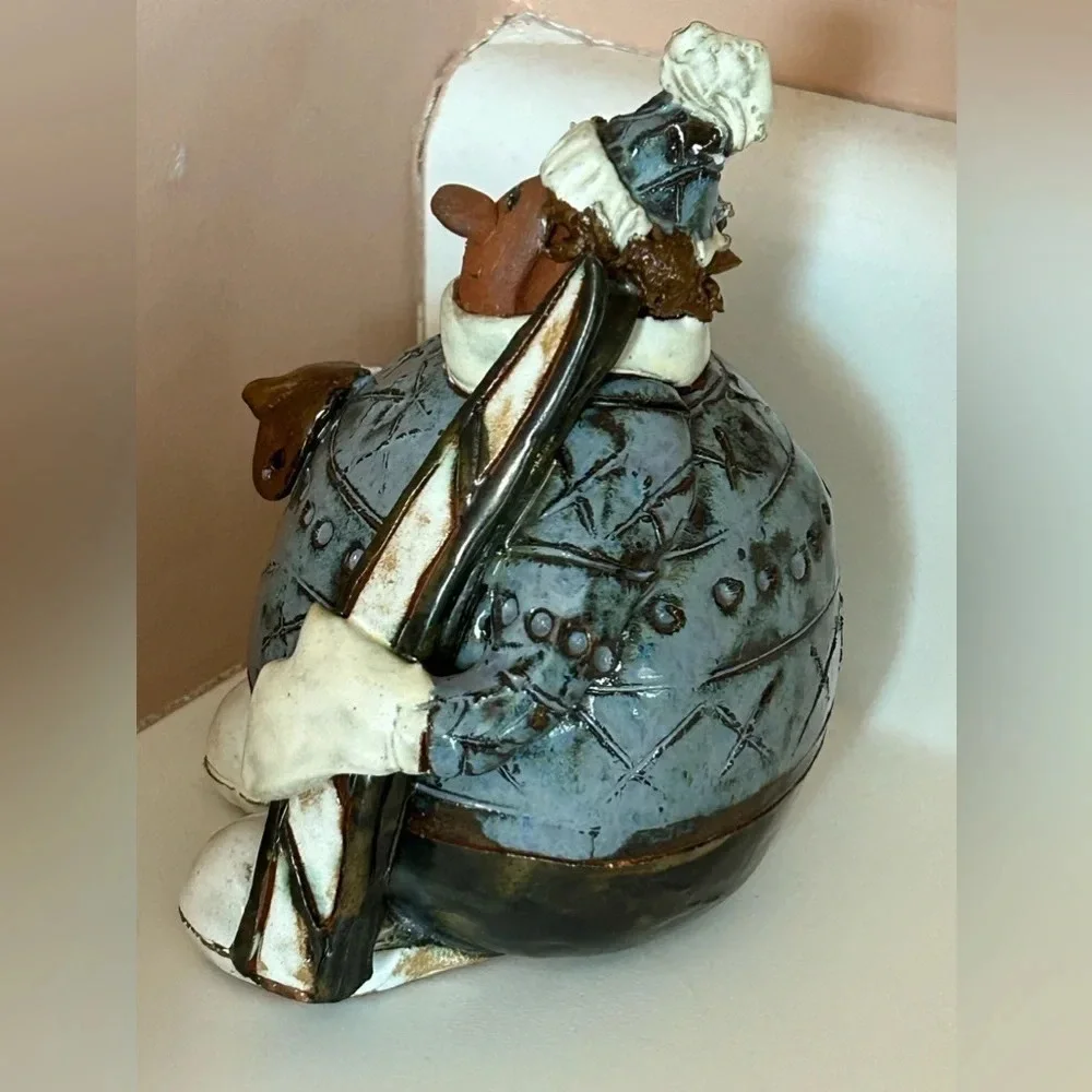 Sara Meadows Balloon People Pottery Art SKIER Winter Figure 5